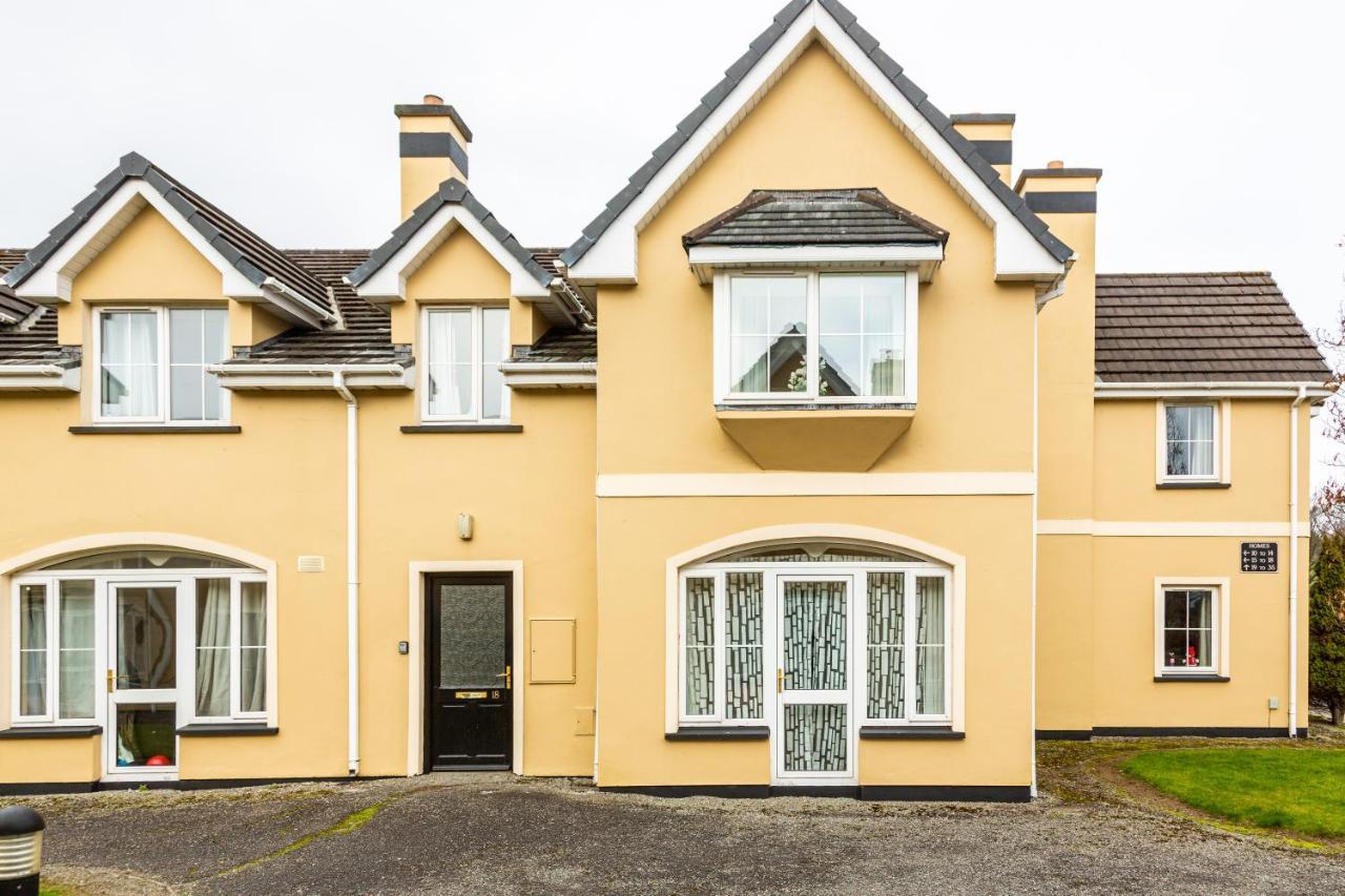 Kerry Holiday Homes At The Killarney Holiday Village Ngoại thất bức ảnh