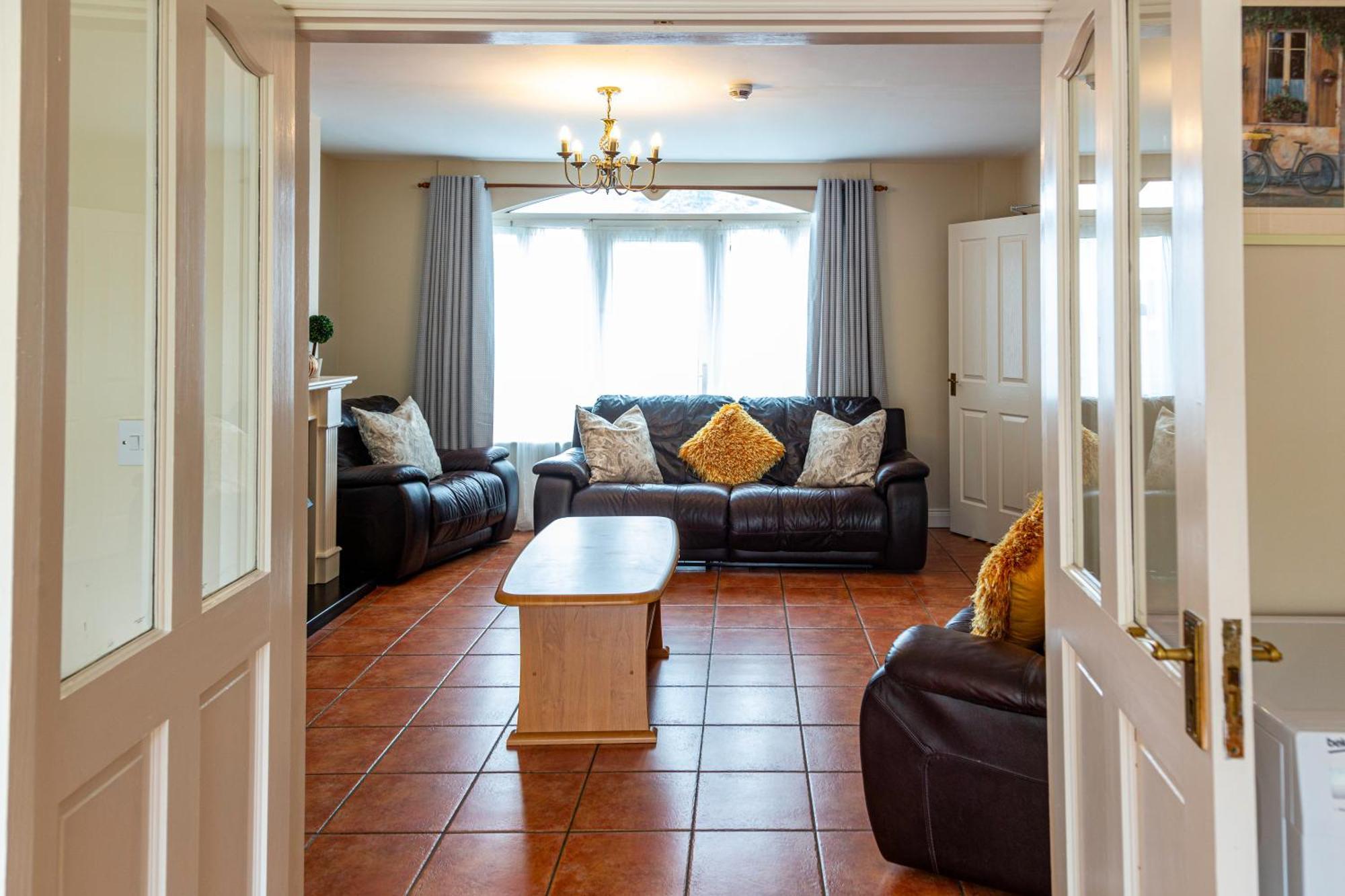 Kerry Holiday Homes At The Killarney Holiday Village Ngoại thất bức ảnh