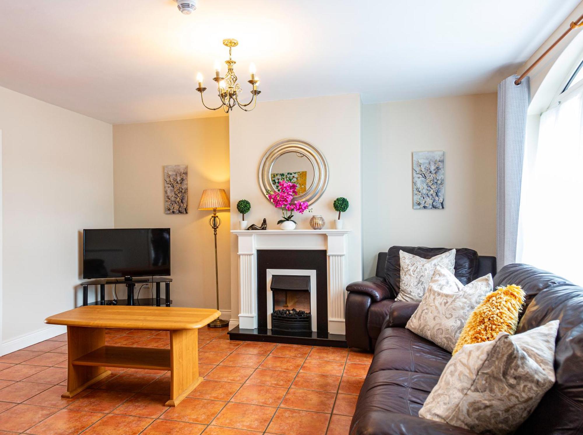 Kerry Holiday Homes At The Killarney Holiday Village Ngoại thất bức ảnh
