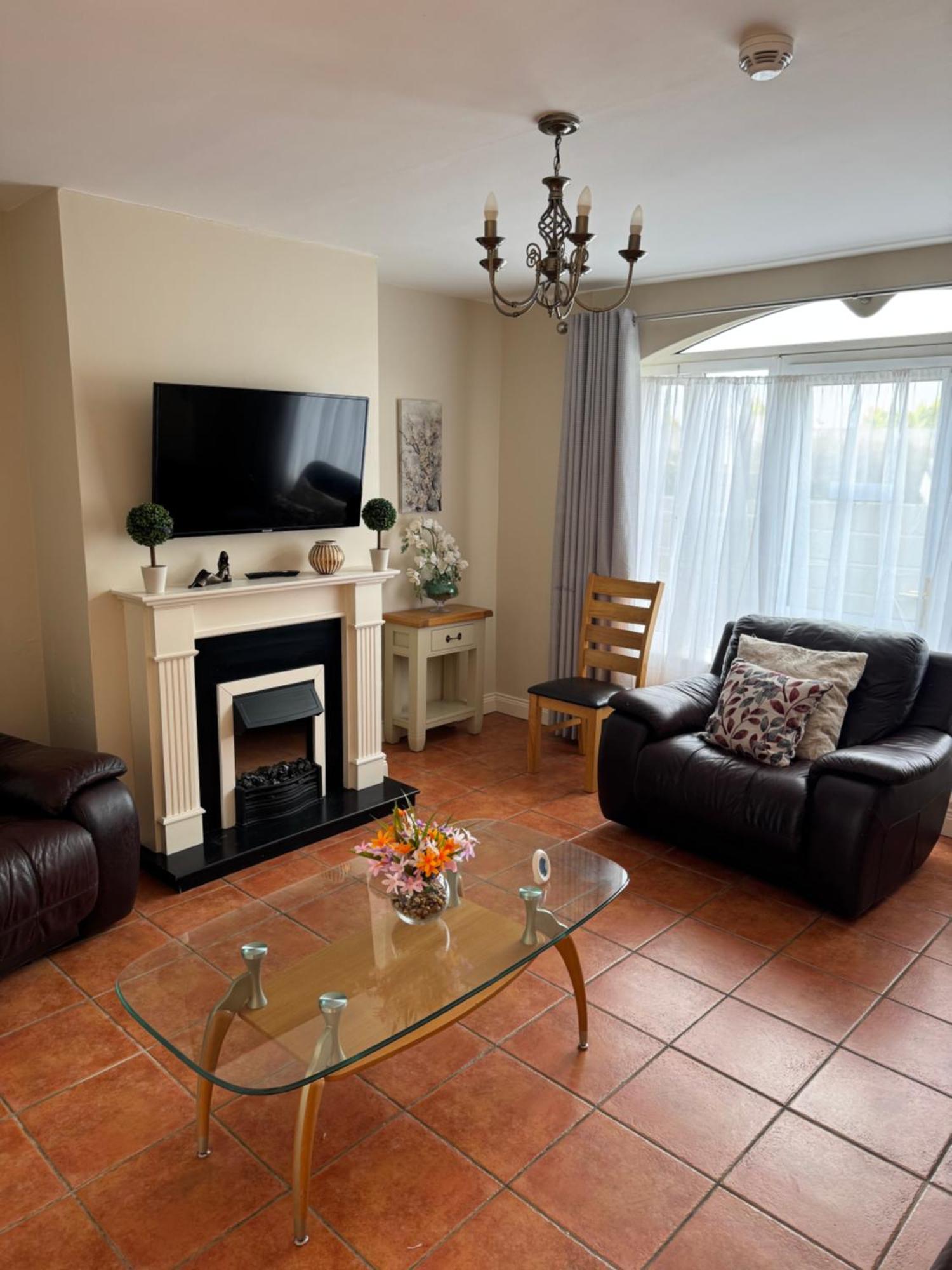 Kerry Holiday Homes At The Killarney Holiday Village Ngoại thất bức ảnh